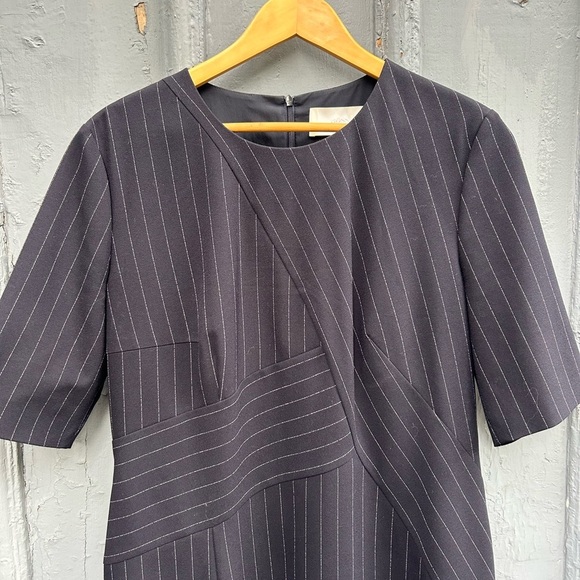 Boss Hugo Boss Pinstripe Shift, size 12 - Picture 2 of 11